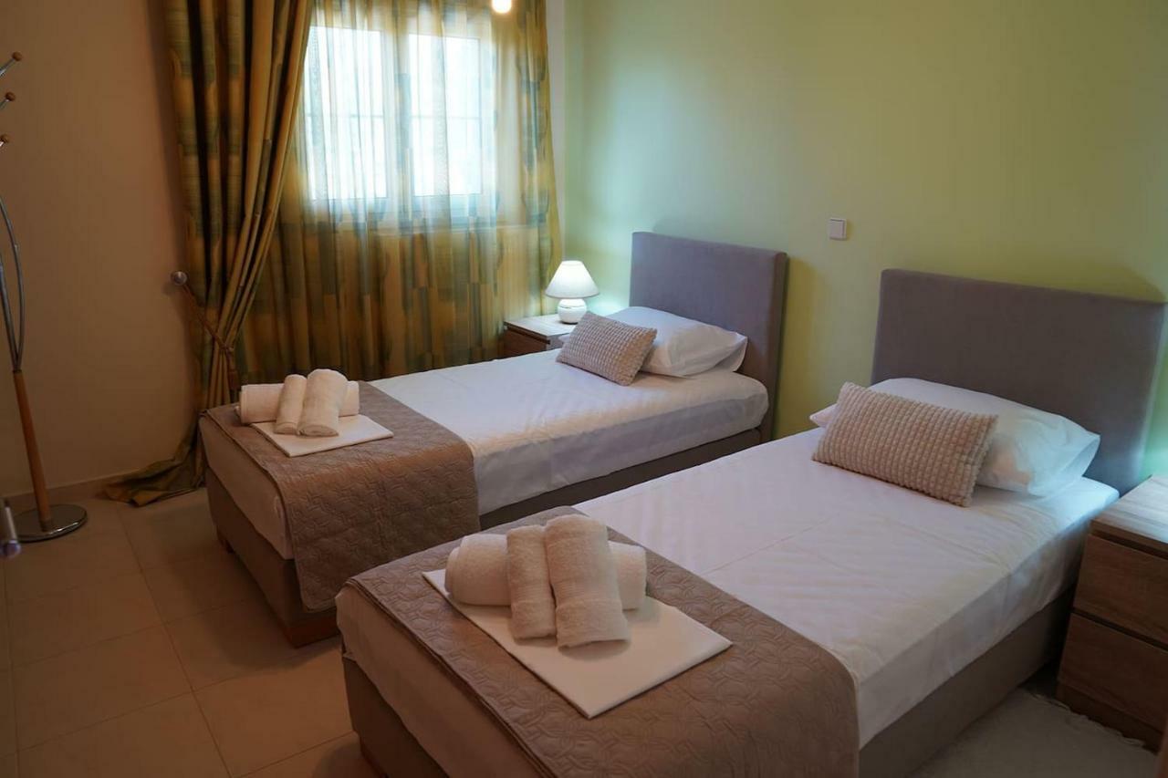 Eleni'S Holiday Home Kalamata Ngoại thất bức ảnh