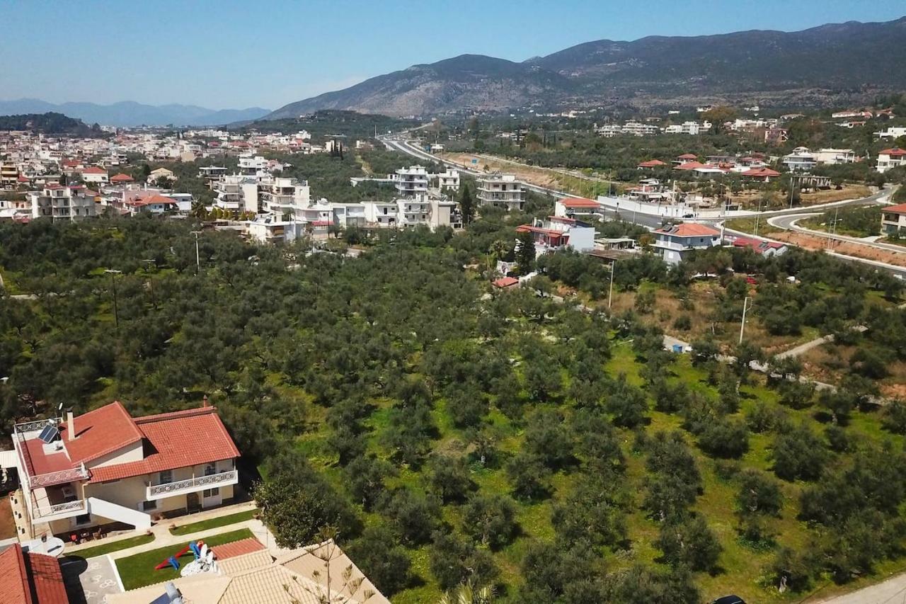 Eleni'S Holiday Home Kalamata Ngoại thất bức ảnh