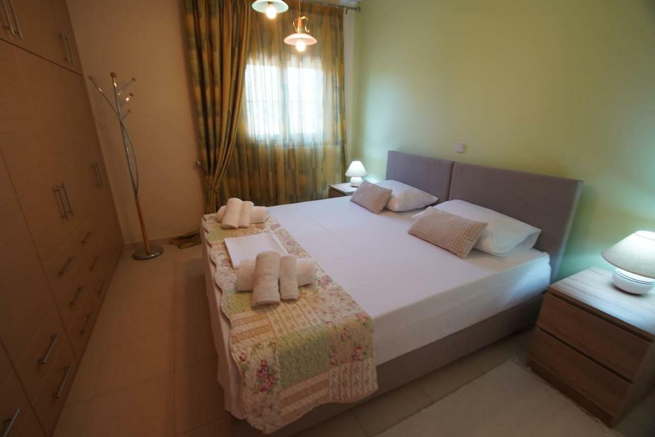 Eleni'S Holiday Home Kalamata Ngoại thất bức ảnh